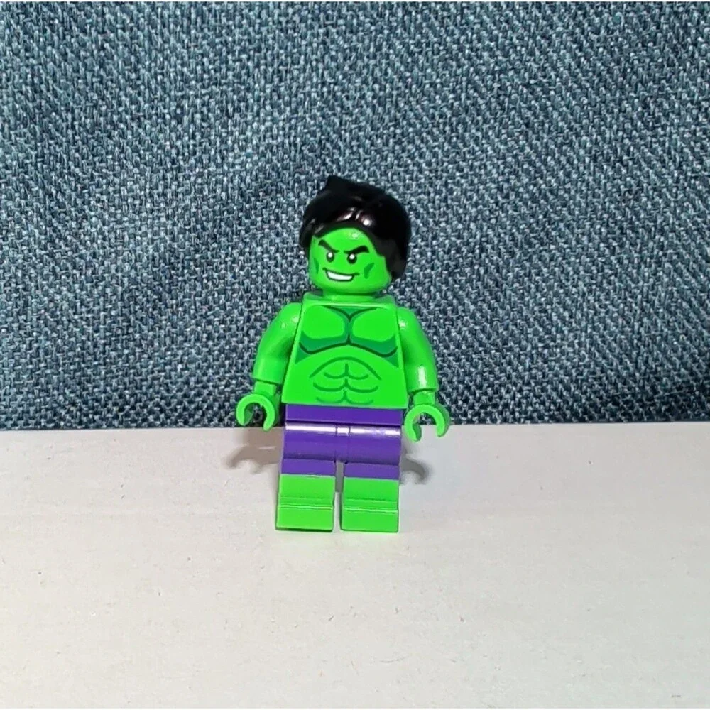 LEGO Hulk Minifigure sh711 Spidey Amazing Friends Marvel Purple Pants Loose
